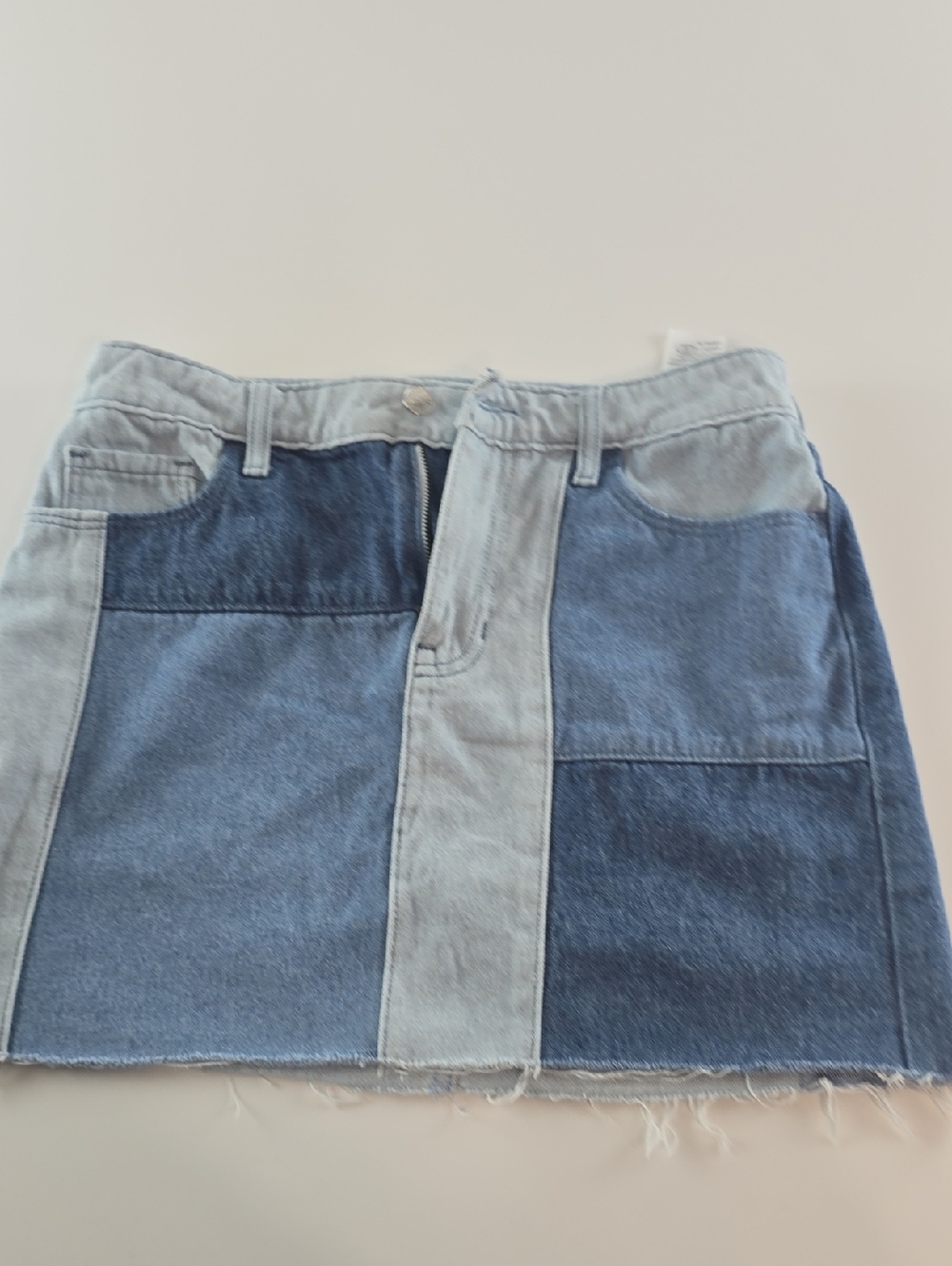 Hollister Two-Tone Light and Dark Blue Patchwork Denim Mini Skirt Size 7